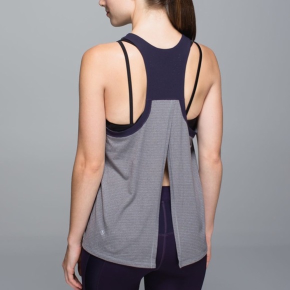Lululemon Clip-In Tank - Picture 2 of 10